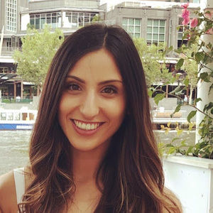 Meet your Posher, Cassandra